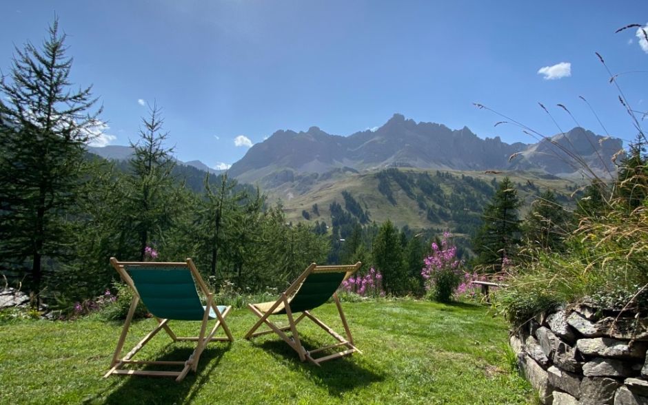 Vue depuis le chalet sur le Queyrellin
